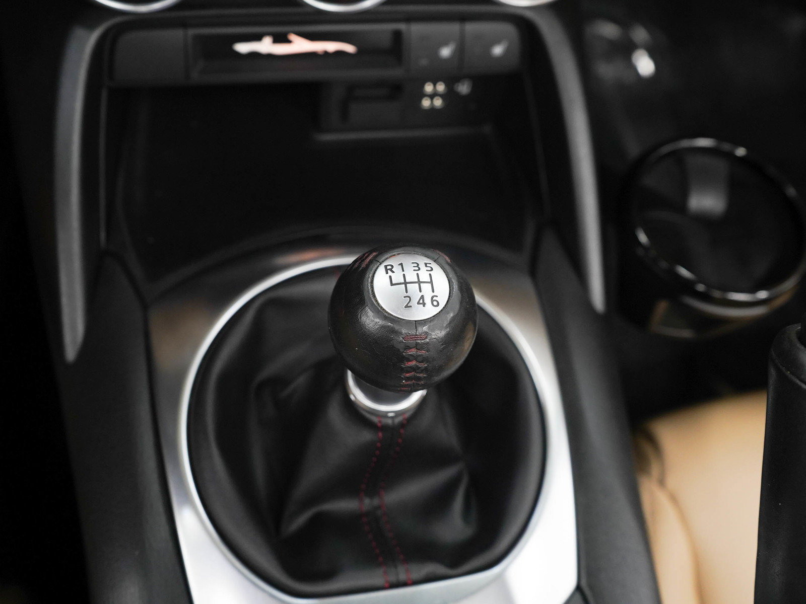 Used 2016 MAZDA MX-5 Miata Grand Touring RWD image 18