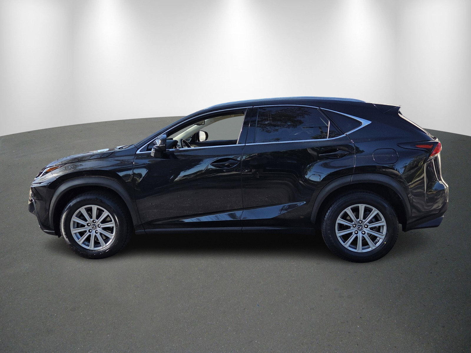 Used 2018 Lexus NX 300 FWD w/ Accessory Package 2 image 4