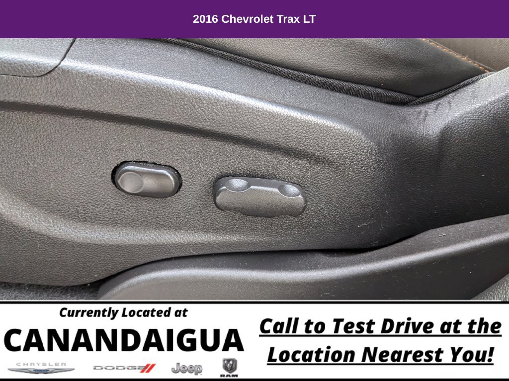 Used 2016 Chevrolet Trax LT w/ LT Convenience Package AWD/4WD image 19