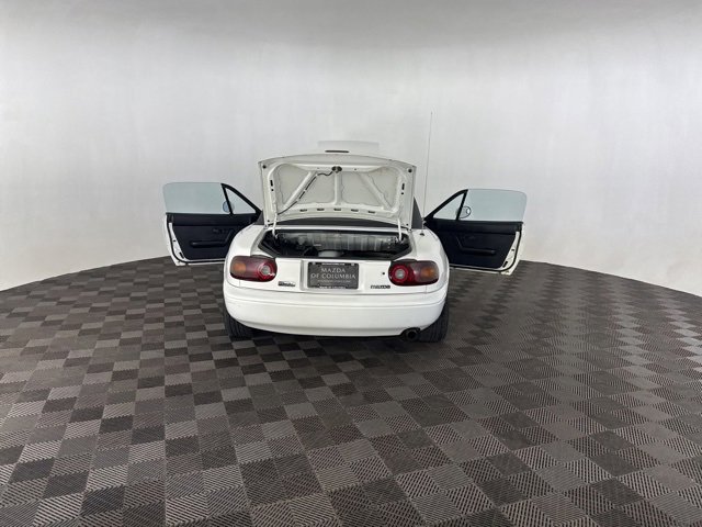 Used 1990 MAZDA MX-5 Miata image 15