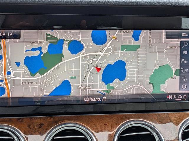 Used 2018 Mercedes-Benz E 300 image 12