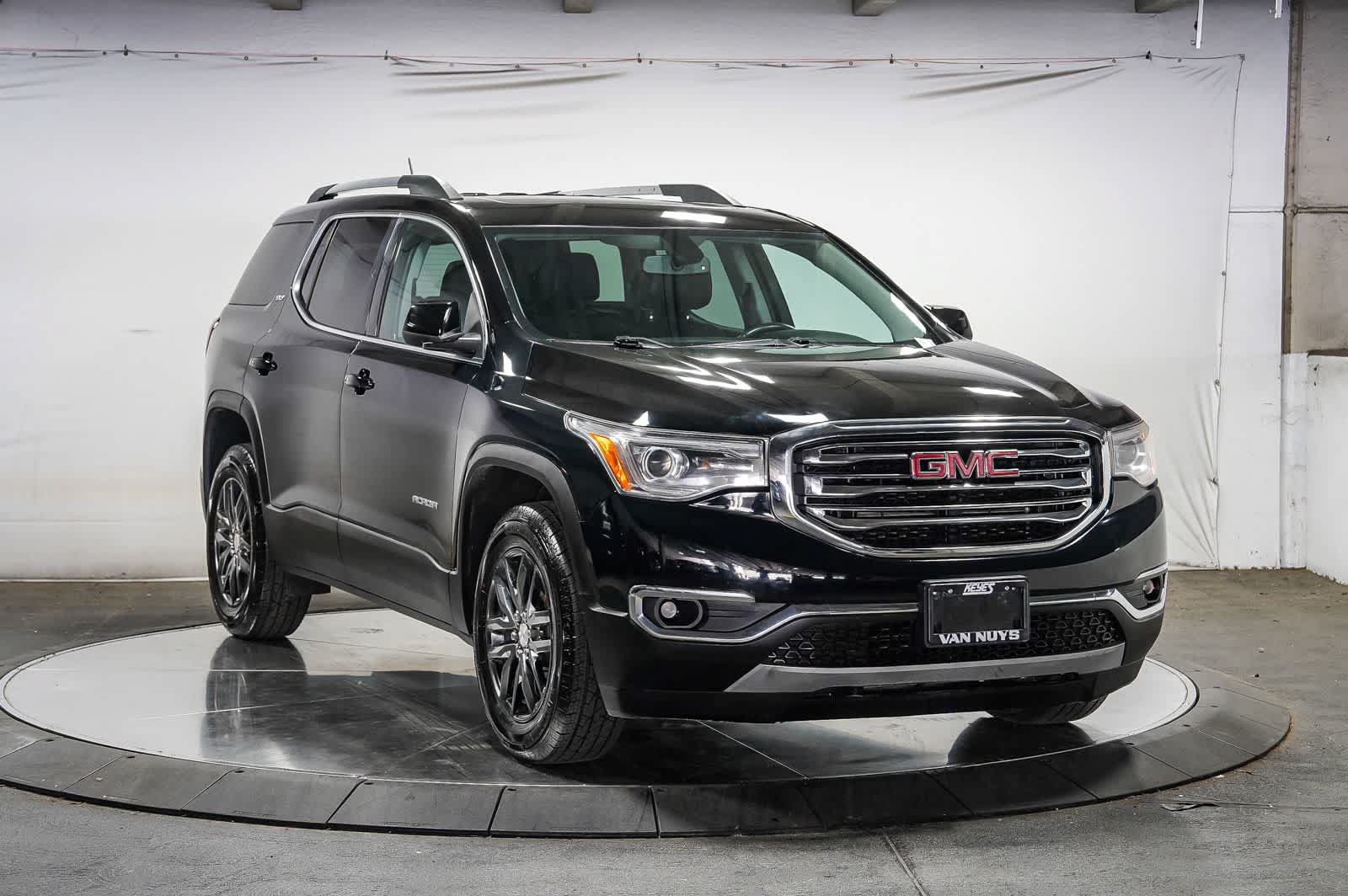Used 2017 GMC Acadia SLT FWD image 5