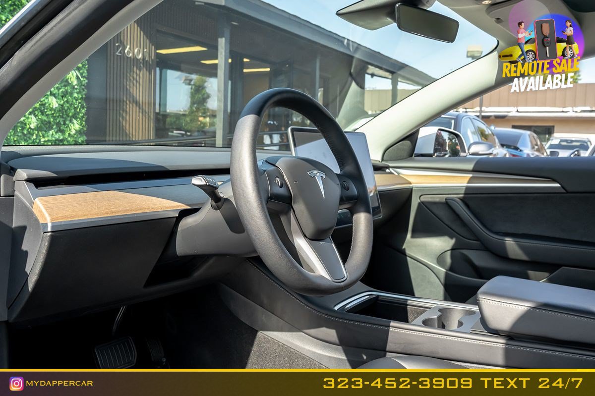 Used 2021 Tesla Model 3 Standard Range Plus RWD image 9
