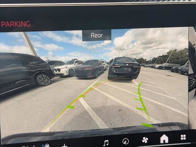 New 2026 BMW i7 xDrive60 w/ Executive Package AWD/4WD image 11