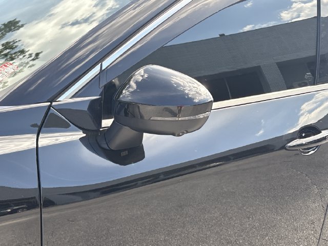 Certified 2021 Nissan Rogue Platinum FWD image 31