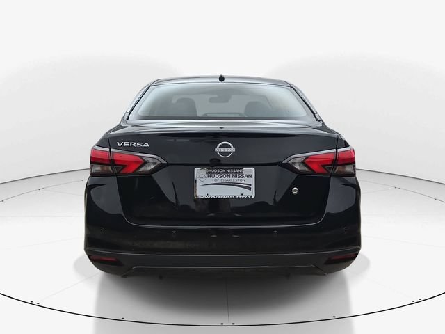 Used 2025 Nissan Versa S w/ Trunk Package FWD image 7