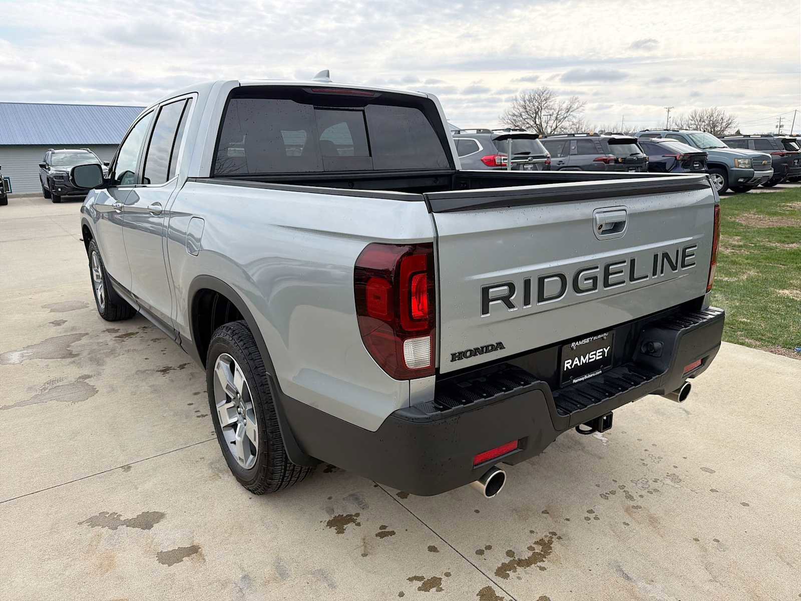 Used 2025 Honda Ridgeline RTL image 4