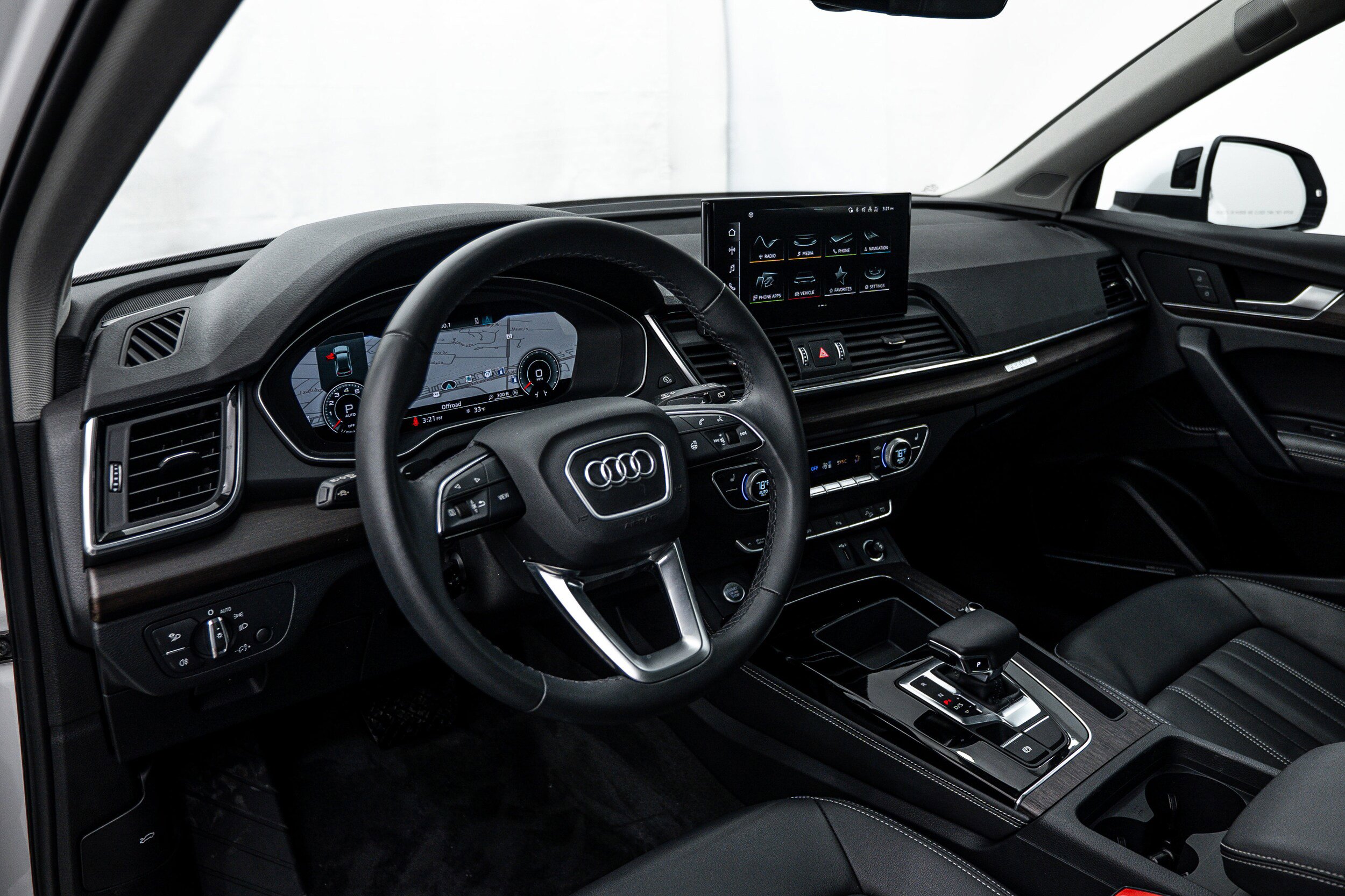 Certified 2023 Audi Q5 2.0T Premium Plus w/ Premium Plus Package image 9