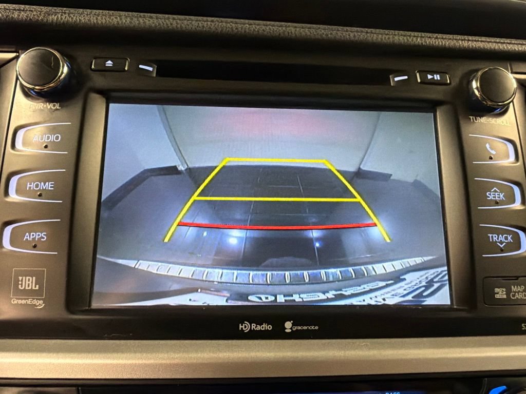 Used 2015 Toyota Highlander Limited AWD/4WD image 13