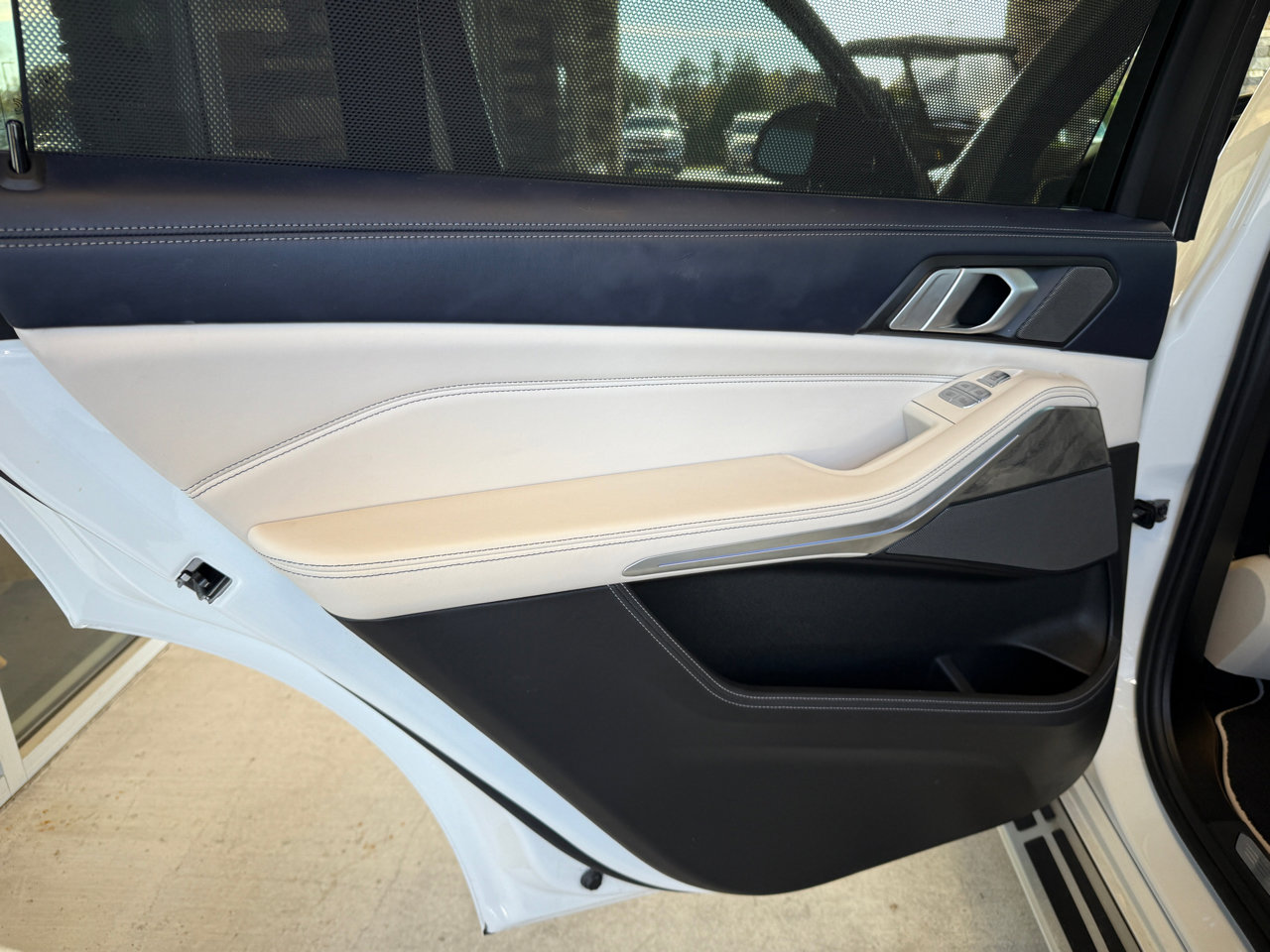 Used 2019 BMW X7 xDrive50i w/ Dynamic Handling Package image 10