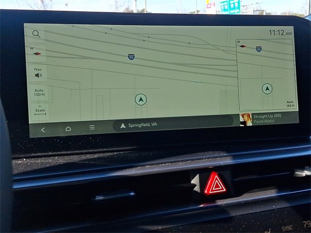 Used 2025 Kia Sorento S image 16