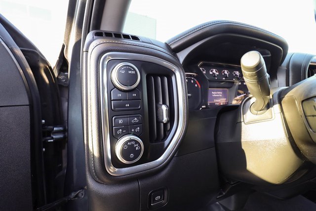 Used 2020 GMC Sierra 2500 SLE w/ SLE Convenience Package image 39