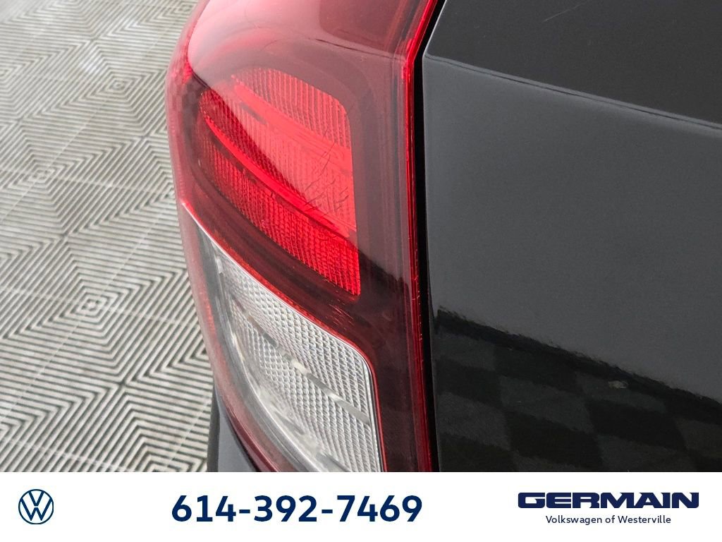 Used 2015 Jeep Compass Latitude image 16