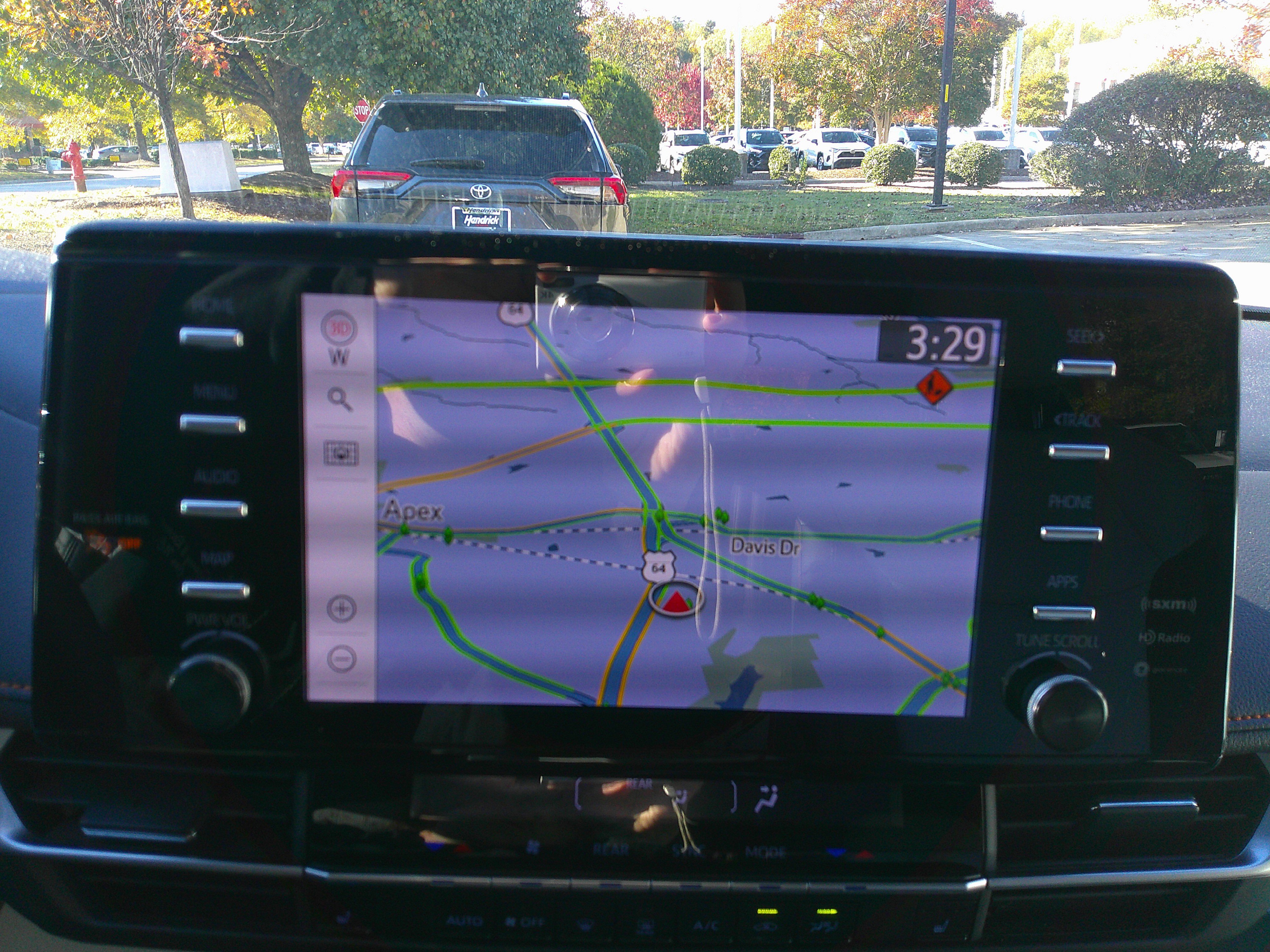 Used 2021 Toyota Sienna XSE image 24