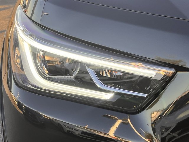 Certified 2023 INFINITI QX80 Premium Select w/ Cargo Package image 31