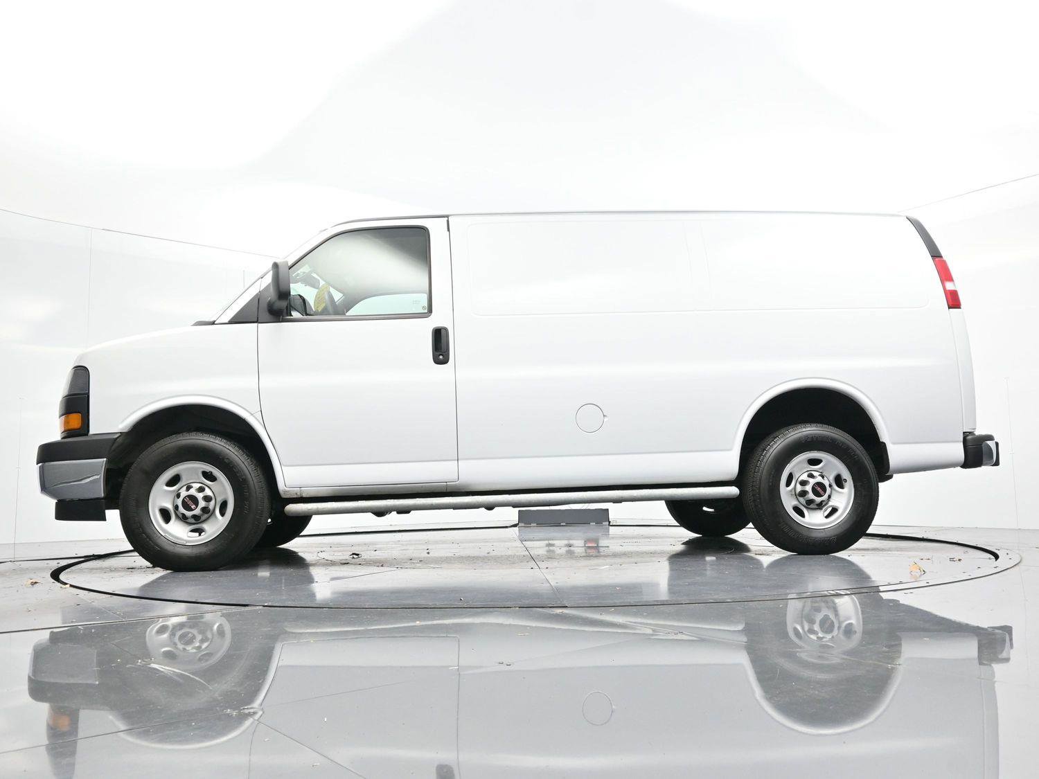 Used 2023 GMC Savana 2500 w/ Driver Convenience Package image 35
