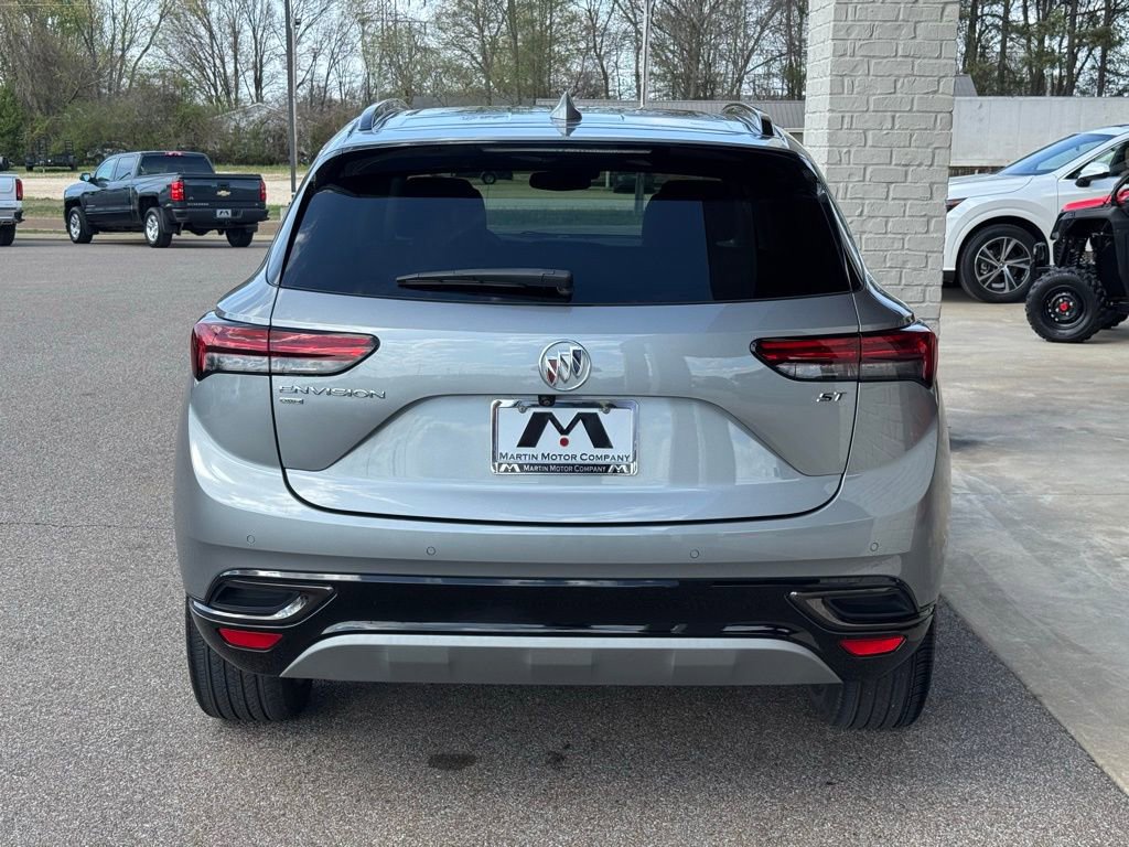 Used 2023 Buick Envision Essence w/ Sport Touring Package AWD/4WD image 11