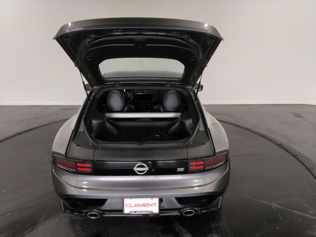 Used 2024 Nissan Z Performance w/ Floor Mat Package image 9