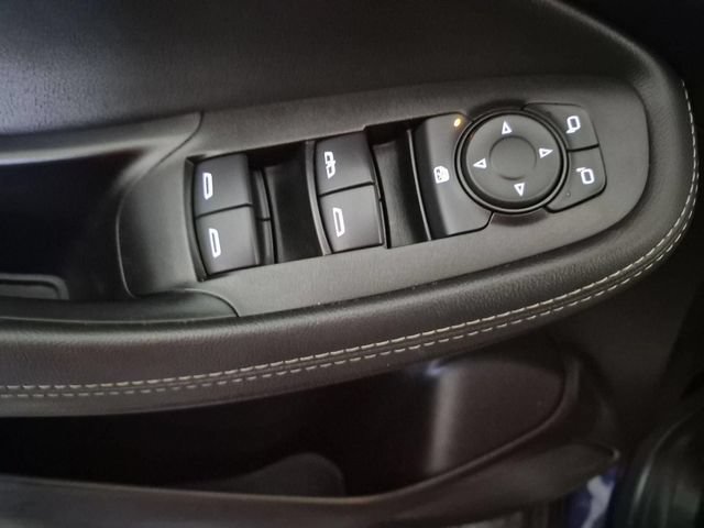 Used 2023 Buick Encore GX Select AWD/4WD image 16