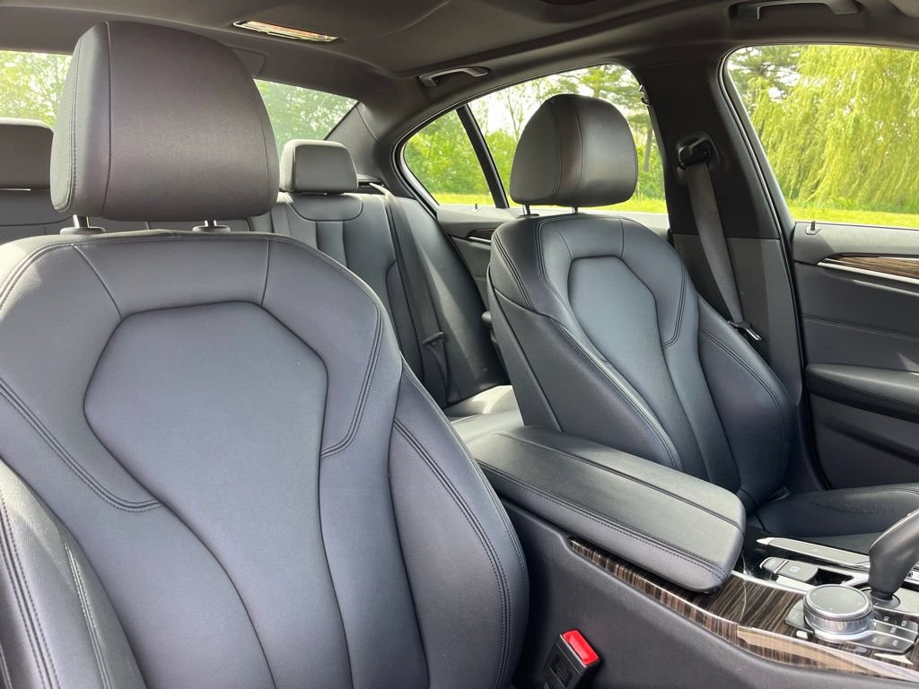 Used 2018 BMW 530i xDrive AWD/4WD image 25