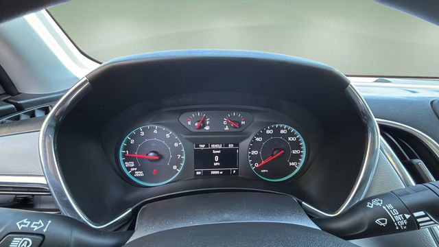 Used 2021 Chevrolet Equinox LS w/ LS Convenience Package FWD image 16