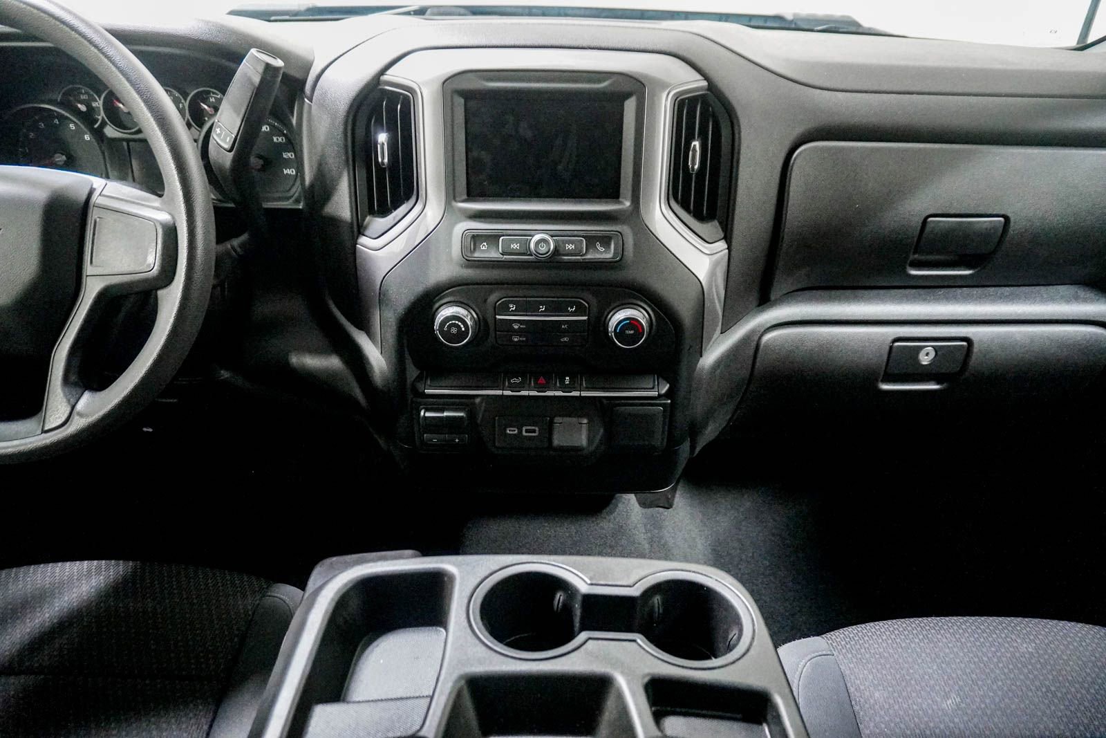 Used 2022 Chevrolet Silverado 2500 Custom w/ Custom Value Package AWD/4WD image 21