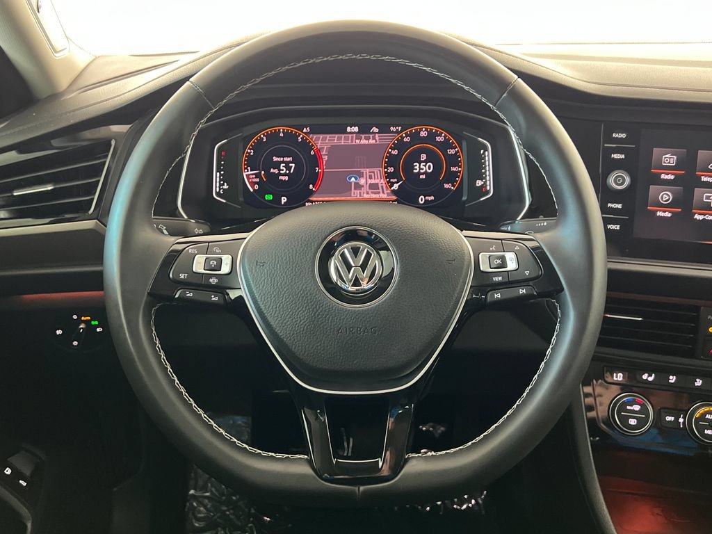 Used 2021 Volkswagen Jetta SEL Premium FWD image 16