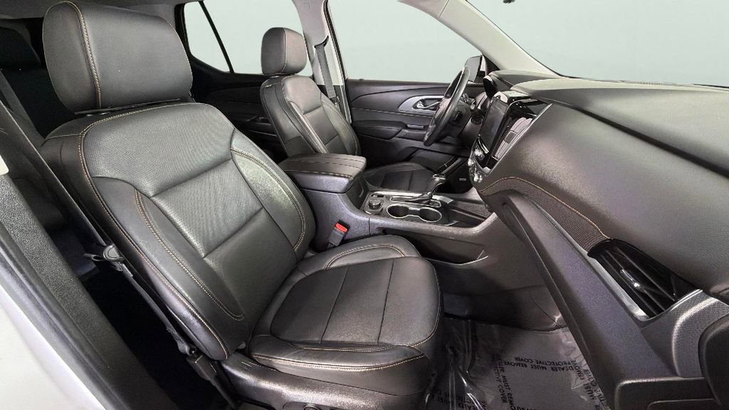 Used 2020 Chevrolet Traverse Premier FWD image 35