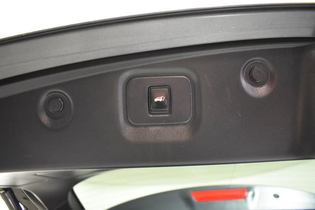Used 2015 Nissan Pathfinder SL AWD/4WD image 31