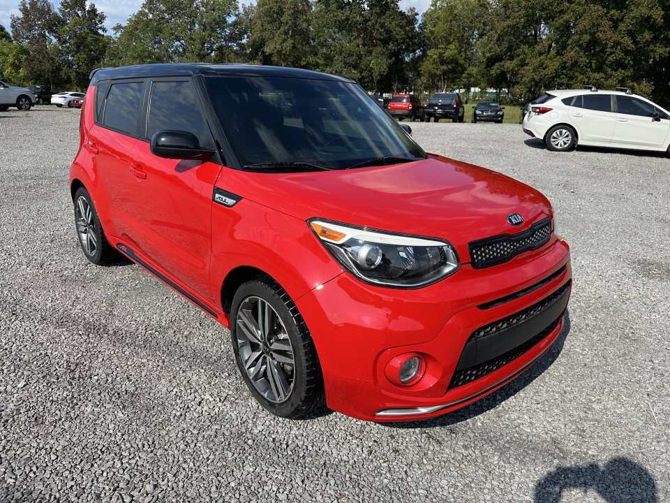 Used 2019 Kia Soul + image 3