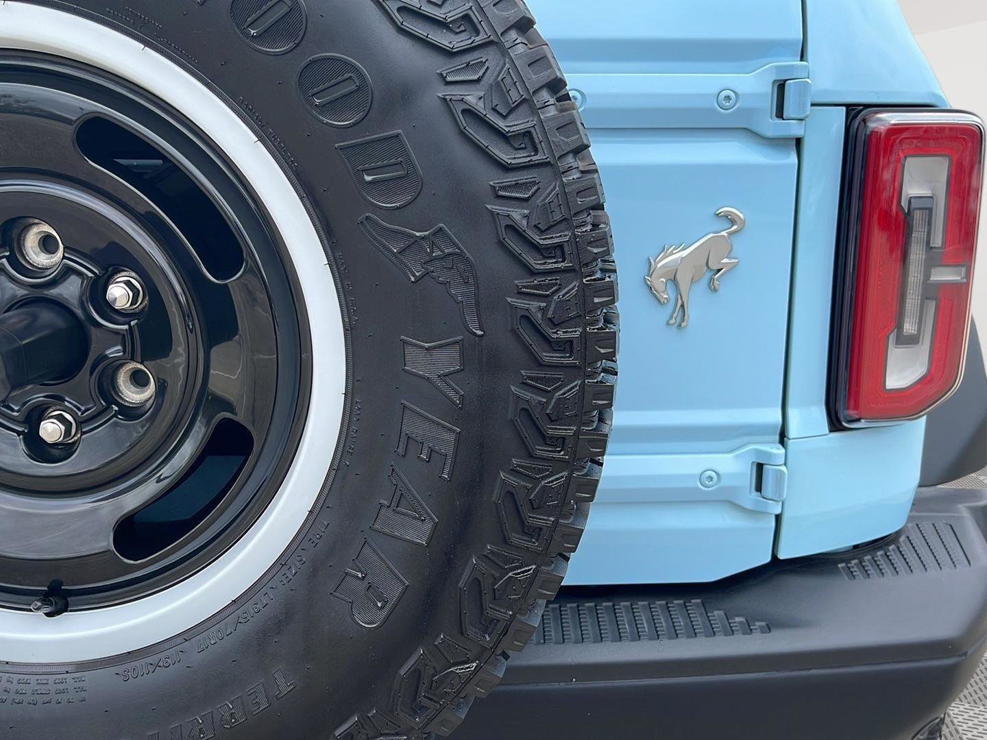 Used 2023 Ford Bronco Heritage Edition image 39