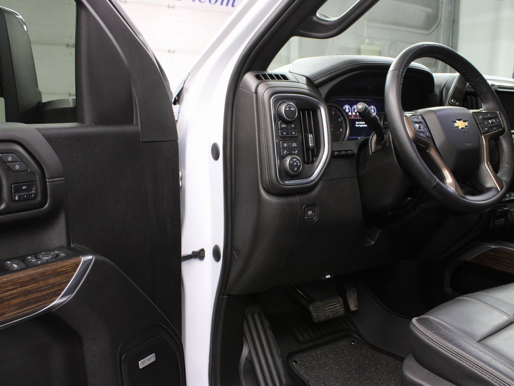 Used 2023 Chevrolet Silverado 2500 High Country w/ Z71 Off-Road Package image 64