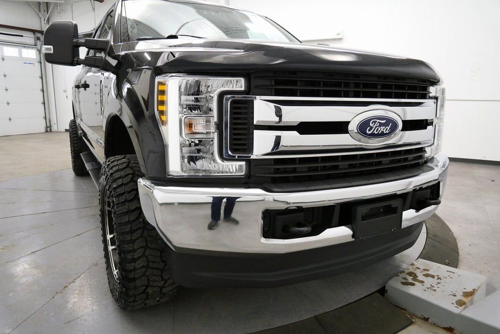 Used 2019 Ford F250 XLT image 41