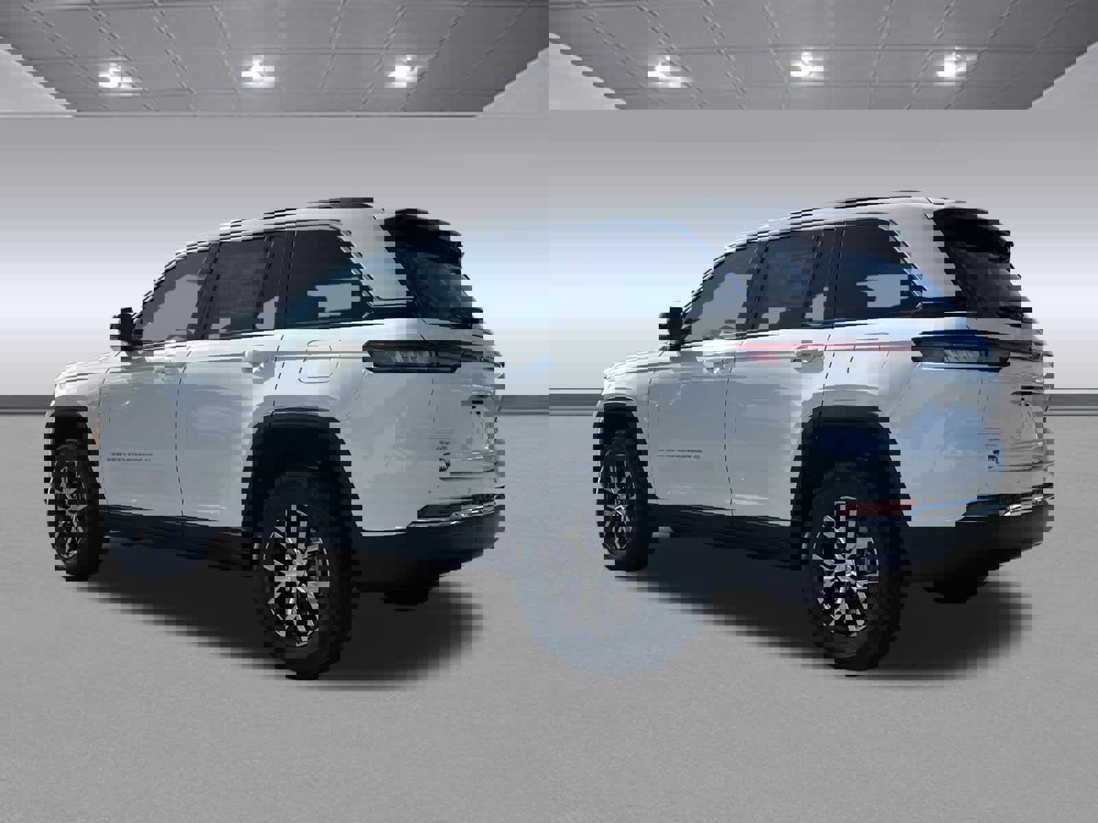 New 2025 Jeep Grand Cherokee Limited w/ Trailer Tow Package image 5