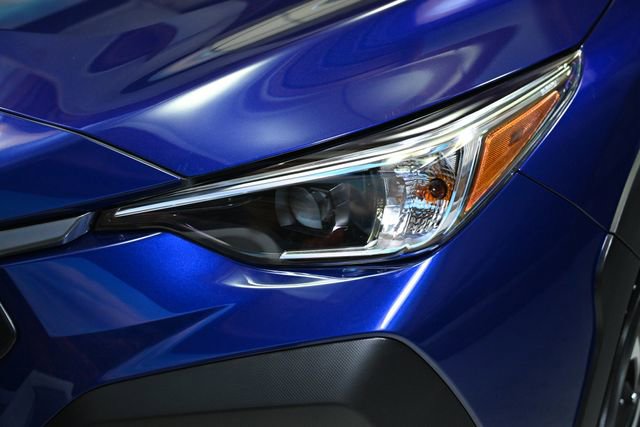 Certified 2025 Subaru Crosstrek 2.0i Premium image 16