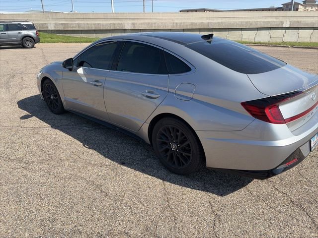 Used 2020 Hyundai Sonata SEL Plus w/ Tech Package FWD image 4