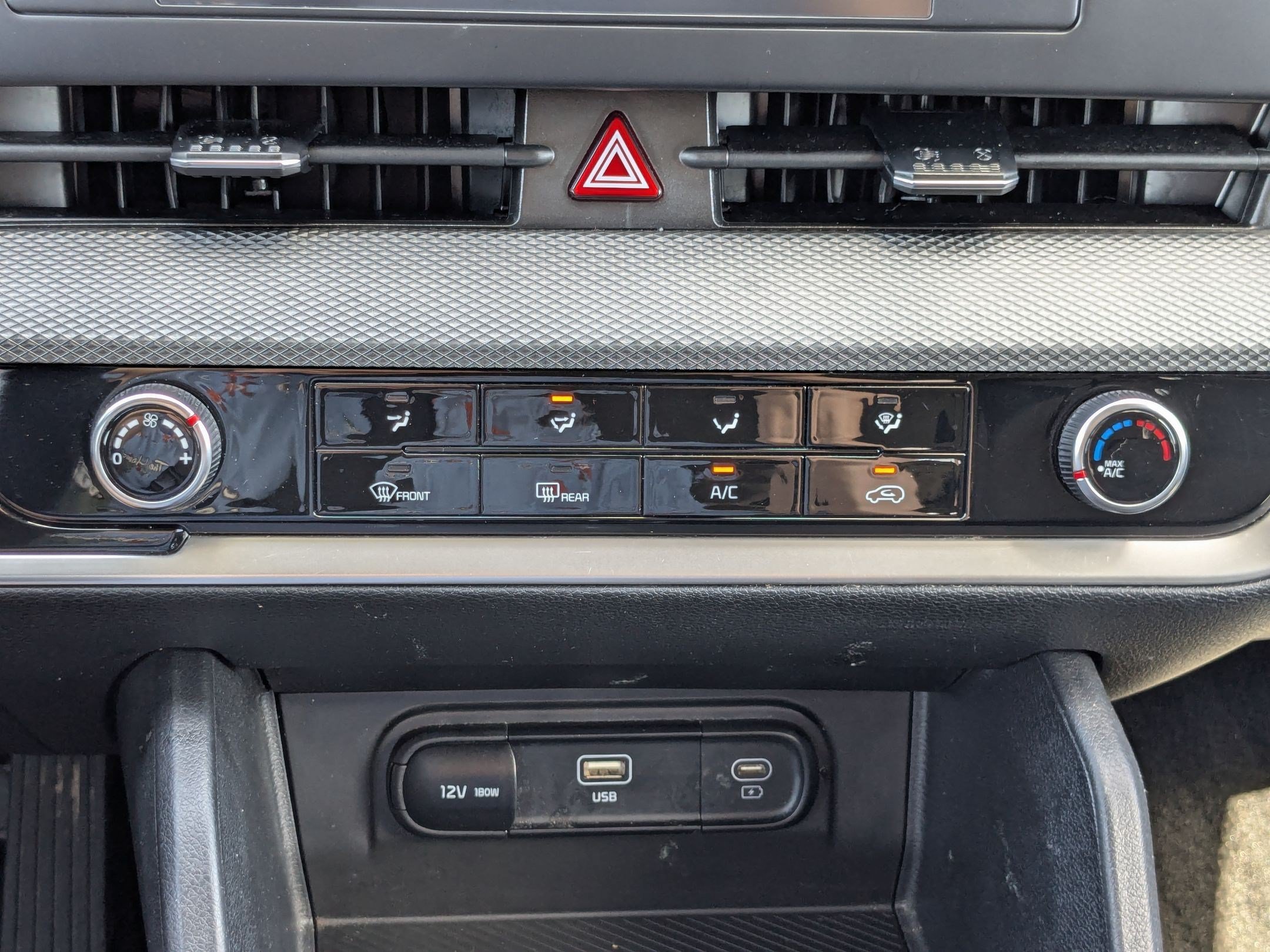 Certified 2023 Kia Sportage LX AWD/4WD image 19