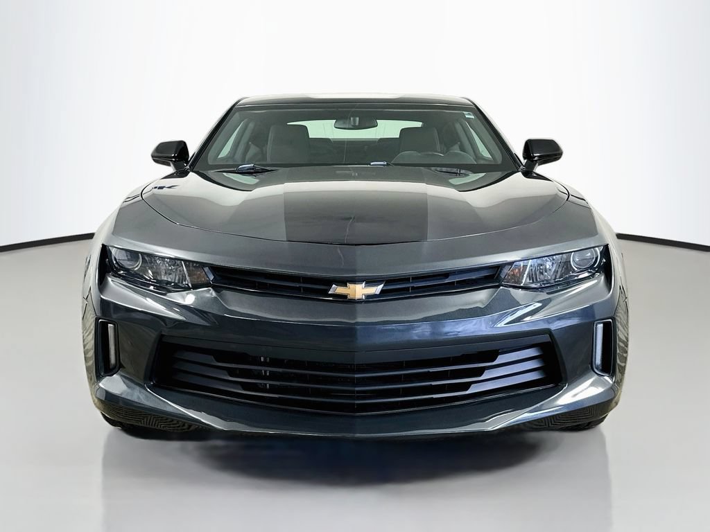Used 2017 Chevrolet Camaro LT RWD image 2