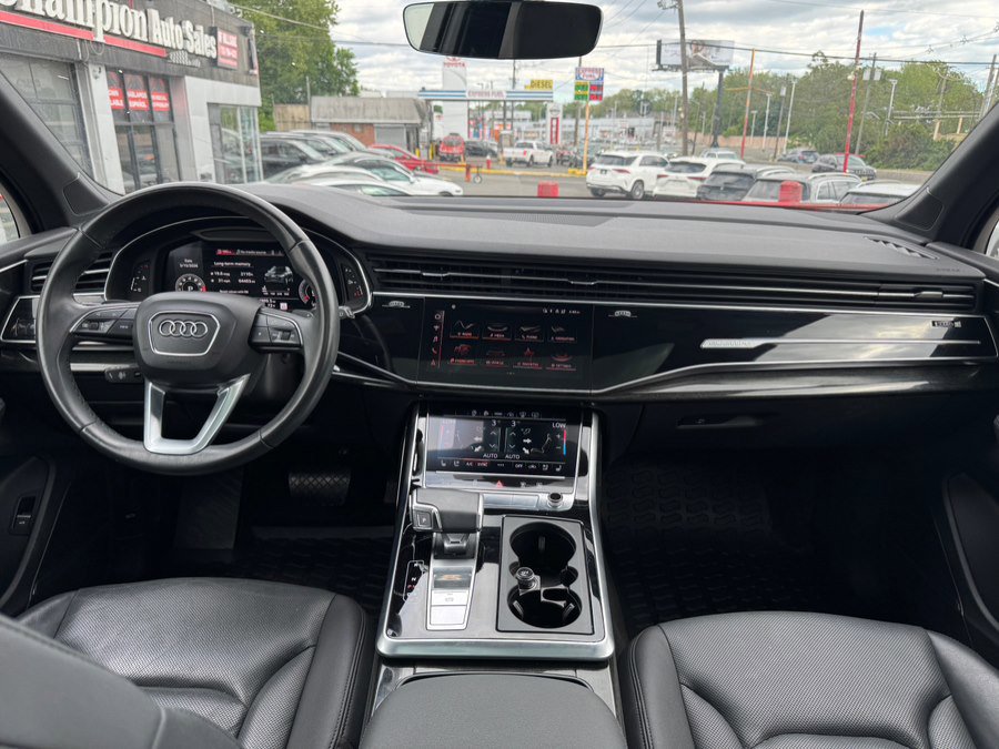 Used 2021 Audi Q7 3.0T Prestige w/ Prestige Package AWD/4WD image 45