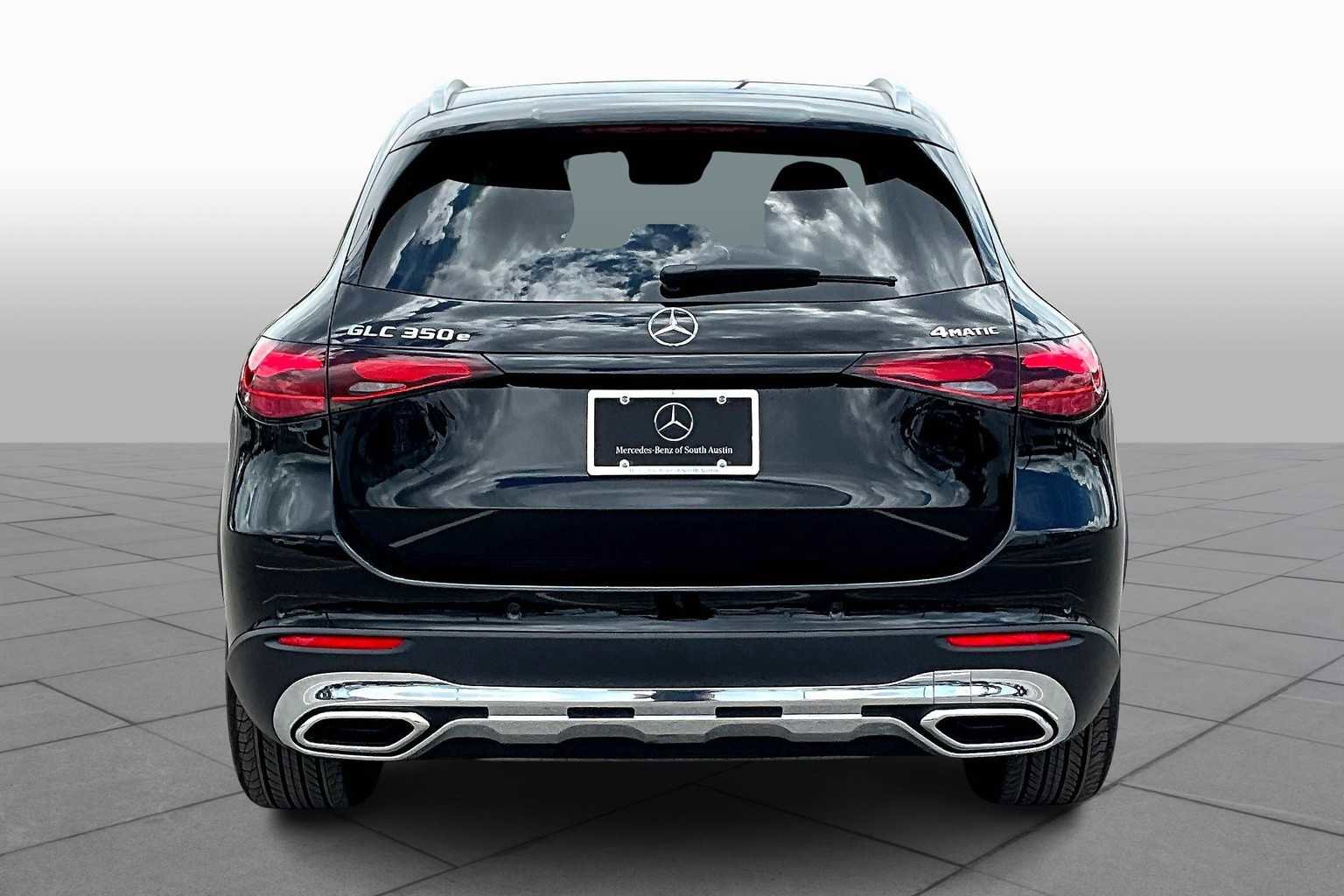 New 2025 Mercedes-Benz GLC 350e 4MATIC image 4