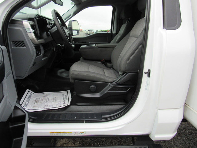 Used 2025 Ford F600 4x4 Regular Cab Super Duty w/ XL Chrome Package image 28