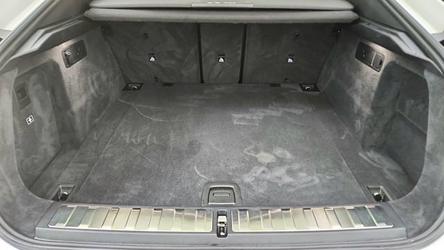 Used 2026 BMW X6 xDrive40i image 15