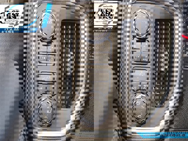 Used 2021 Chevrolet Silverado 1500 LT image 23