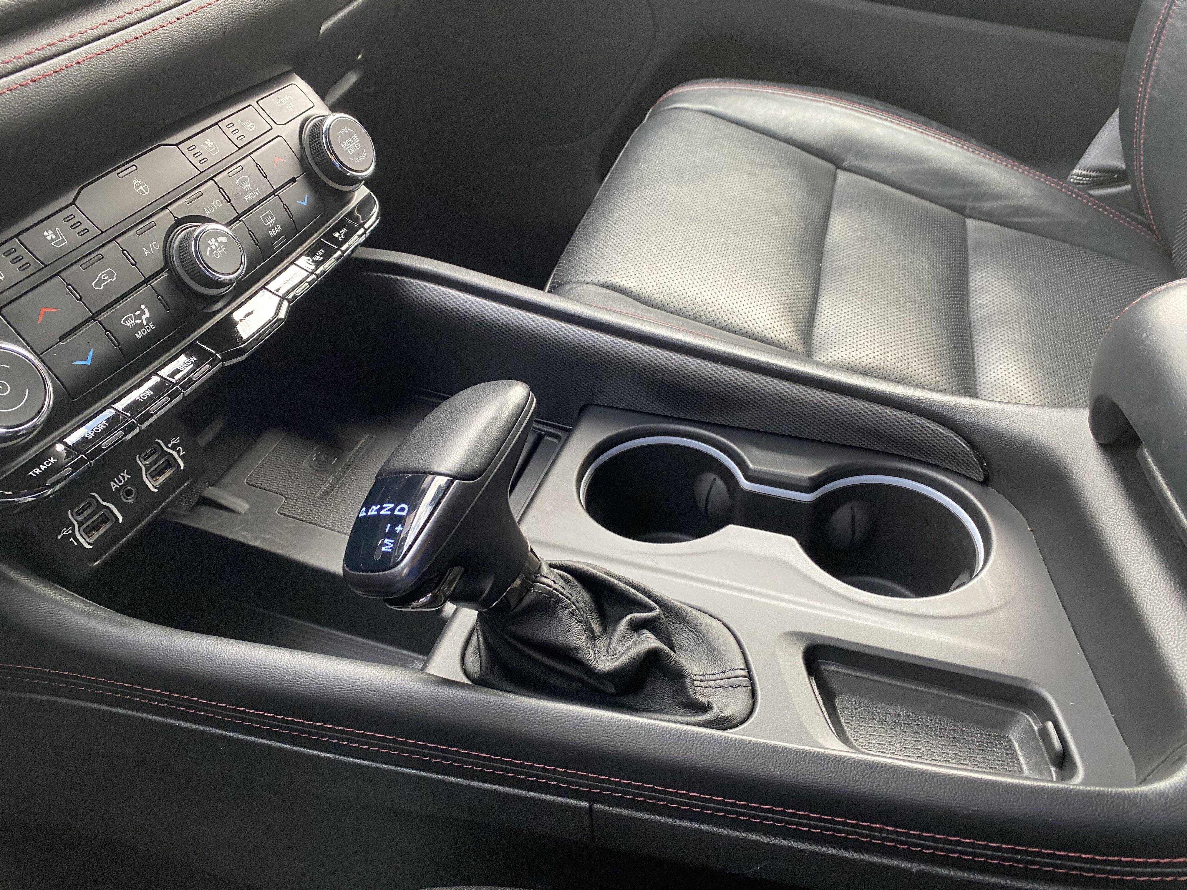 Used 2022 Dodge Durango R/T w/ Tow 'N Go Package image 29