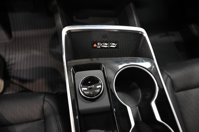 New 2027 Chevrolet Equinox LT w/ Convenience Package II FWD image 19