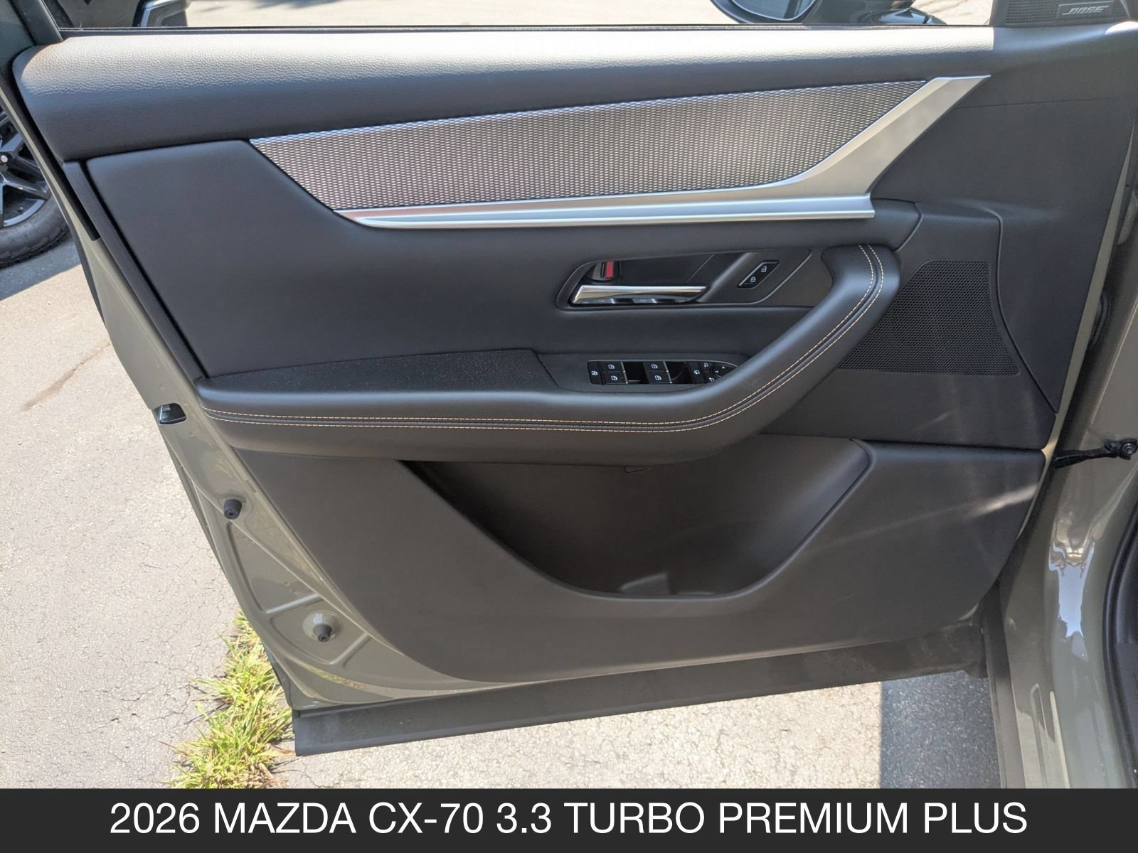 New 2026 MAZDA CX-70 3.3 Turbo w/ Premium Plus Pkg AWD/4WD image 12