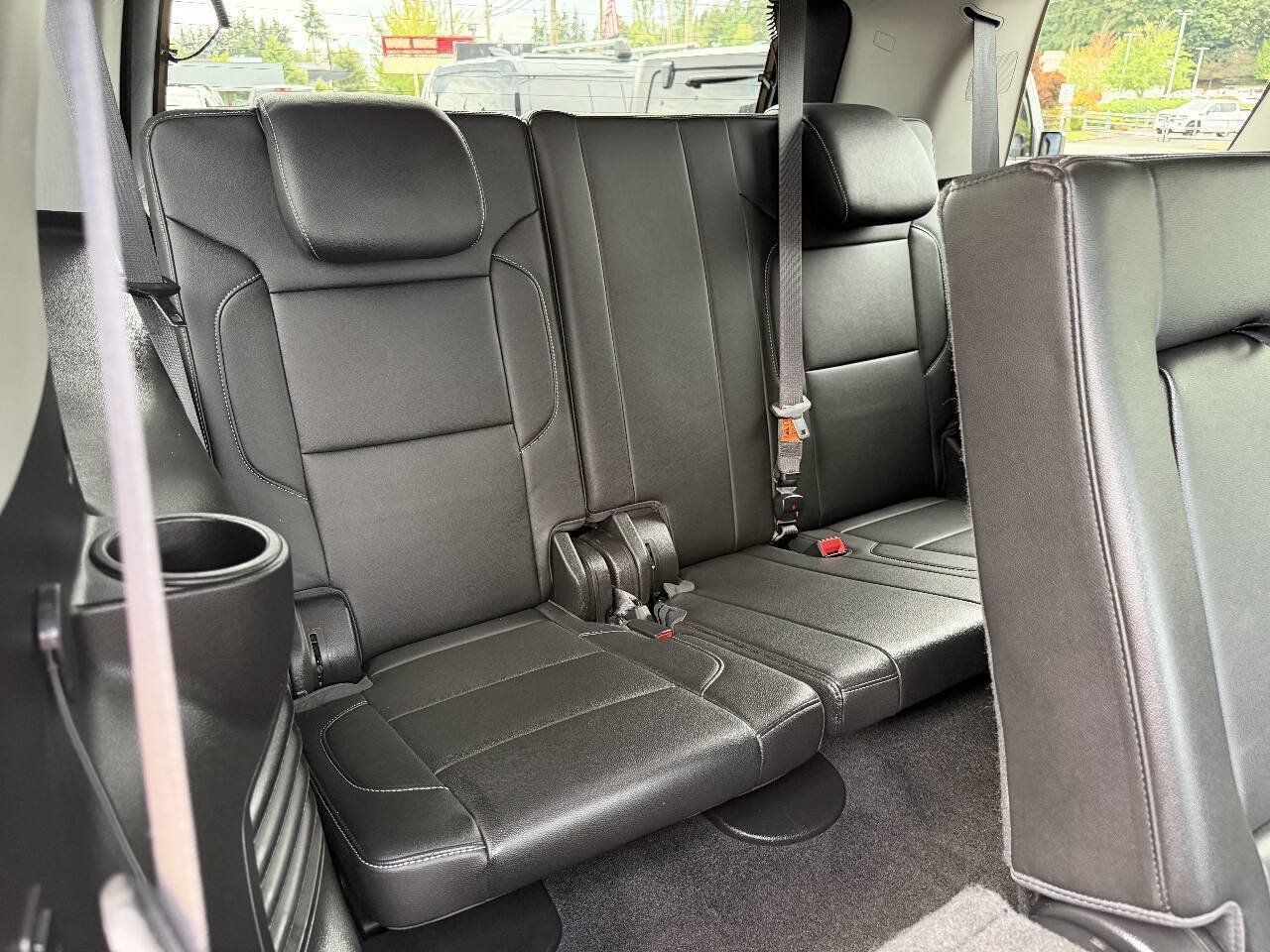 Used 2018 Chevrolet Tahoe LT w/ Luxury Package AWD/4WD image 27