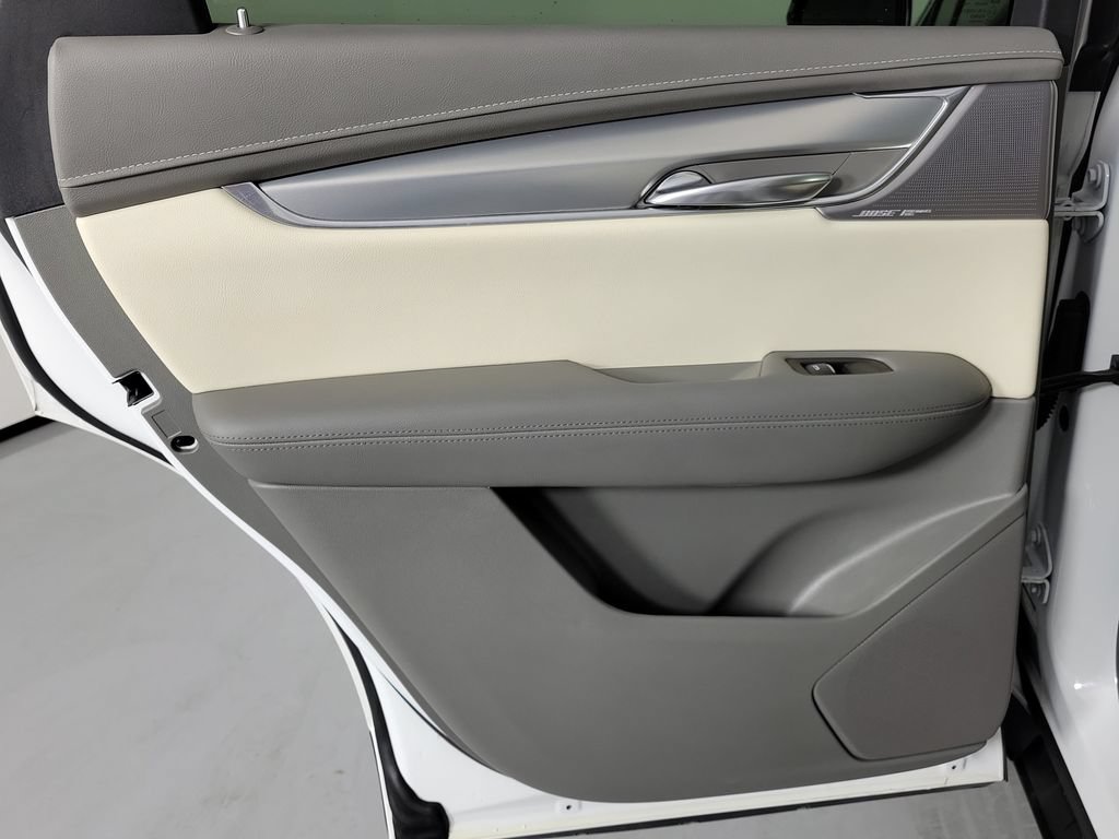 Certified 2023 Cadillac XT5 Premium Luxury w/ Technology Package FWD image 13