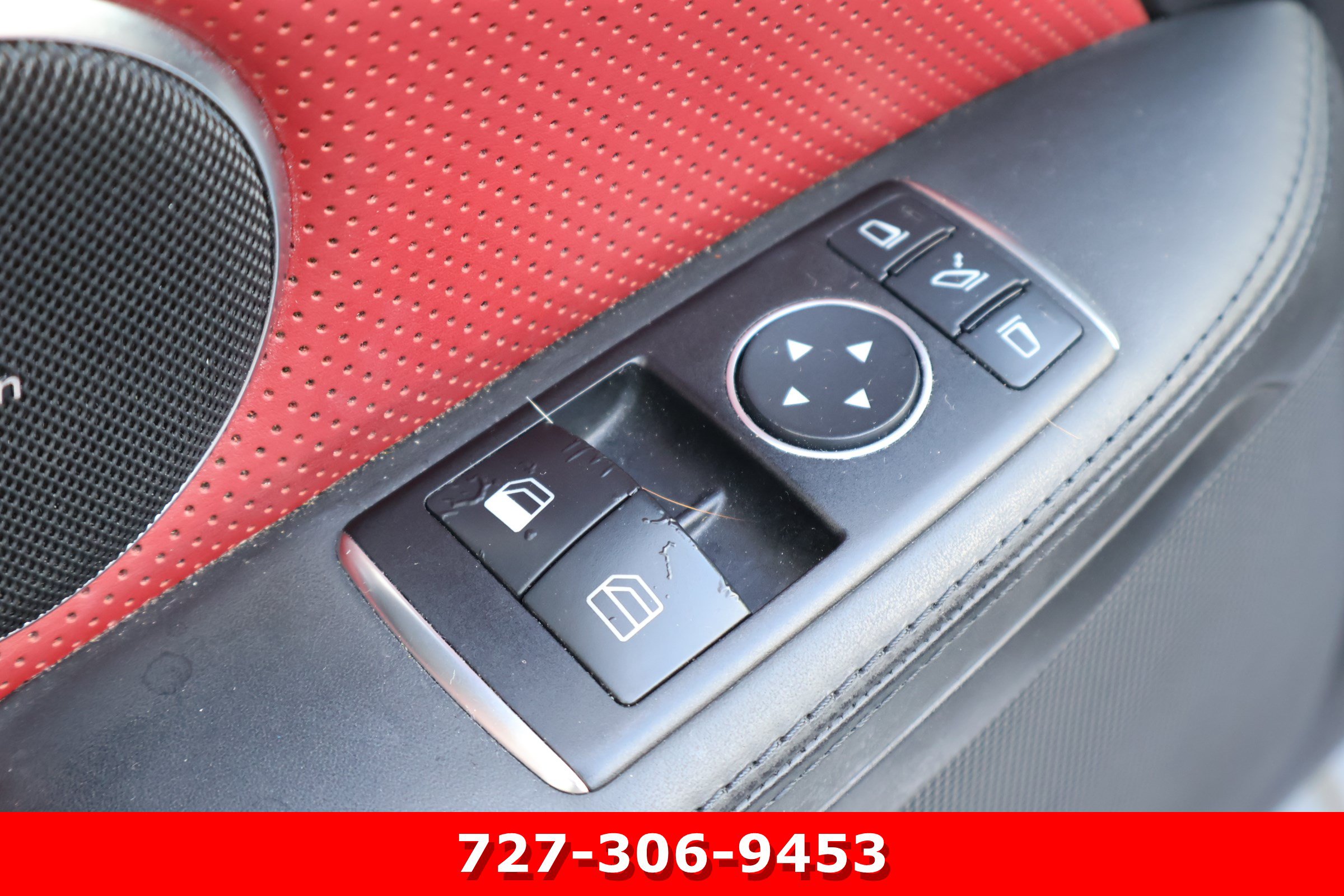 Used 2016 Mercedes-Benz SLK 300 image 14
