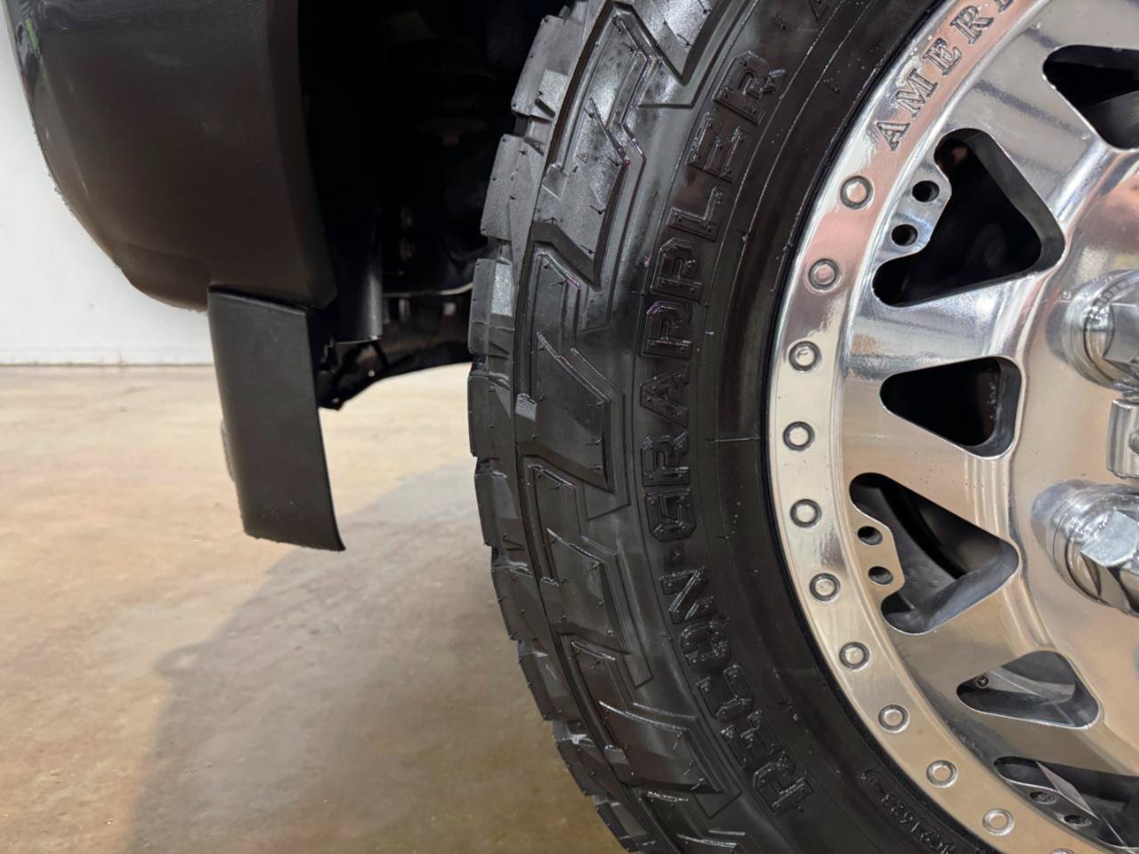 Used 2018 Ford F350 Platinum w/ Platinum Ultimate Package AWD/4WD image 70